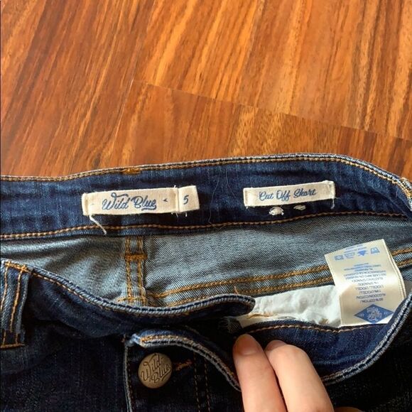 4 For $50 🎃 Wild Blue Distressed High Waisted Denim Shorts - Picture 2 of 3